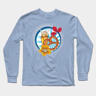 Pretzel with splashing Beer Long Sleeve T-Shirt